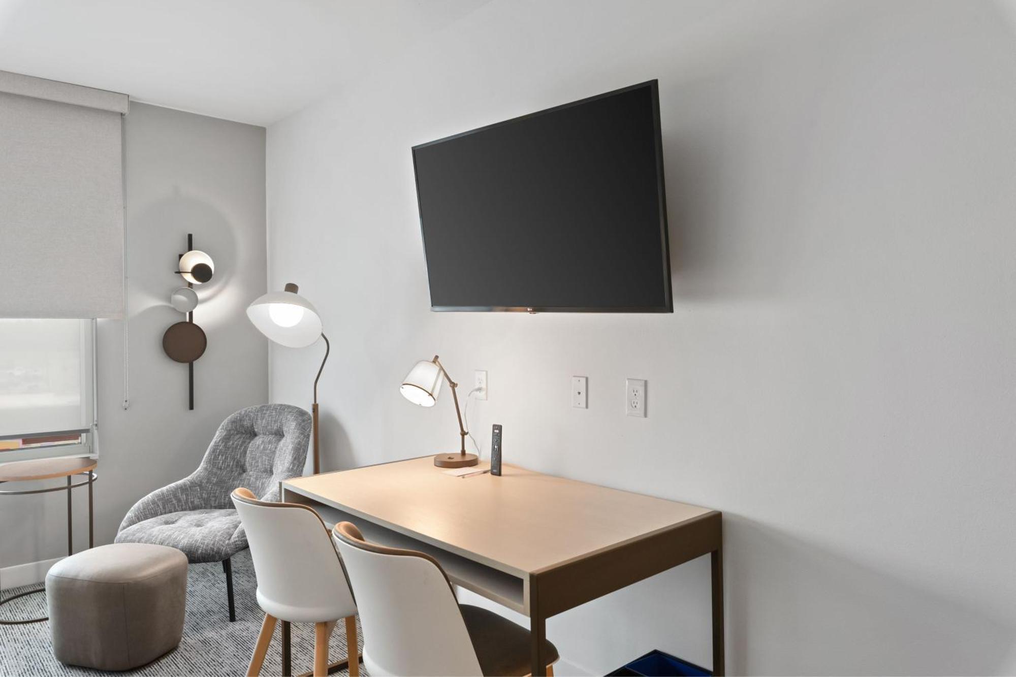 Towneplace Suites By Marriott White Hall Экстерьер фото