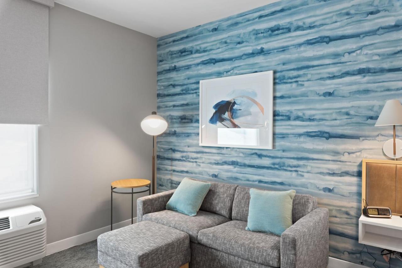 Towneplace Suites By Marriott White Hall Экстерьер фото