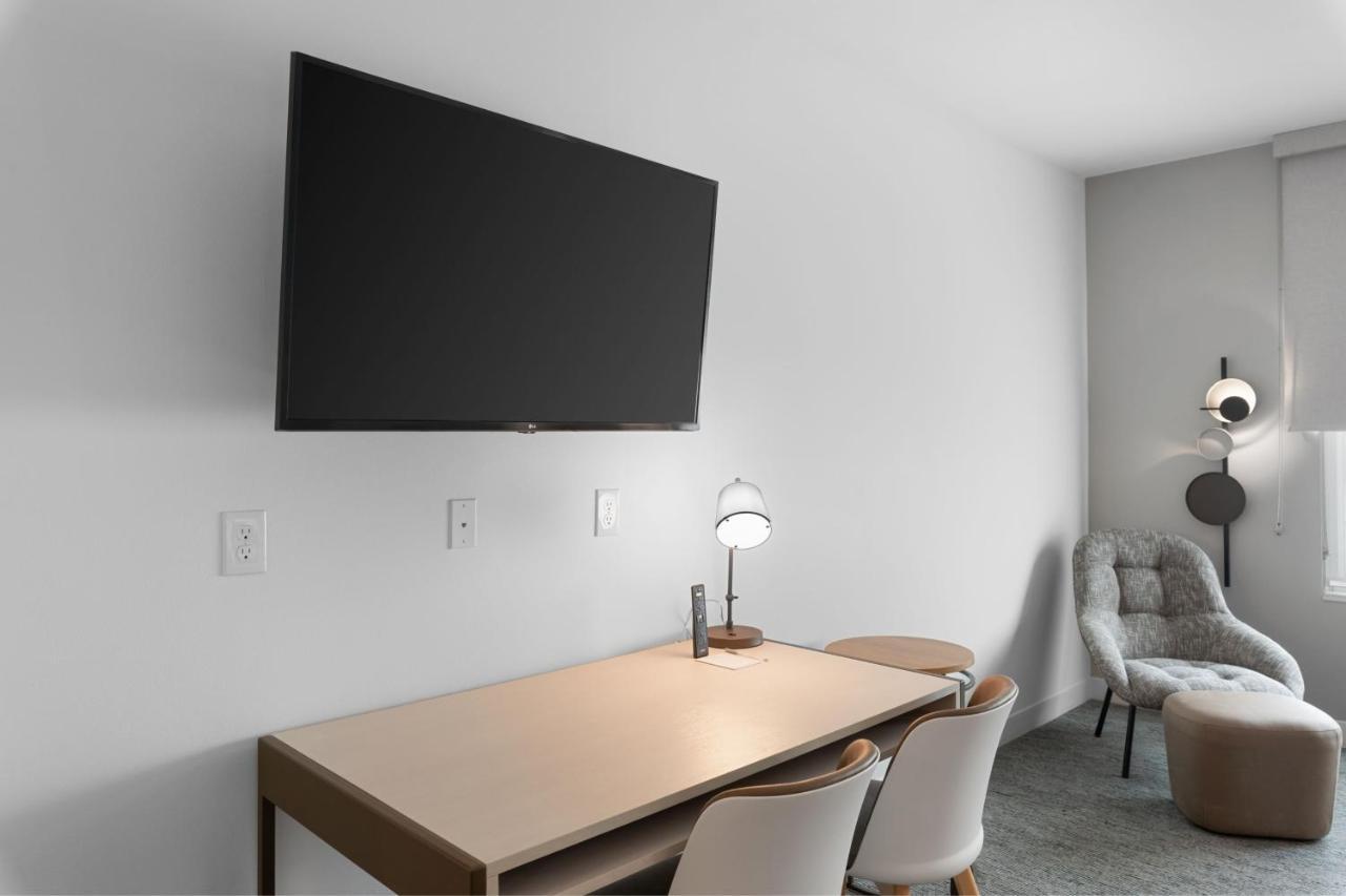 Towneplace Suites By Marriott White Hall Экстерьер фото