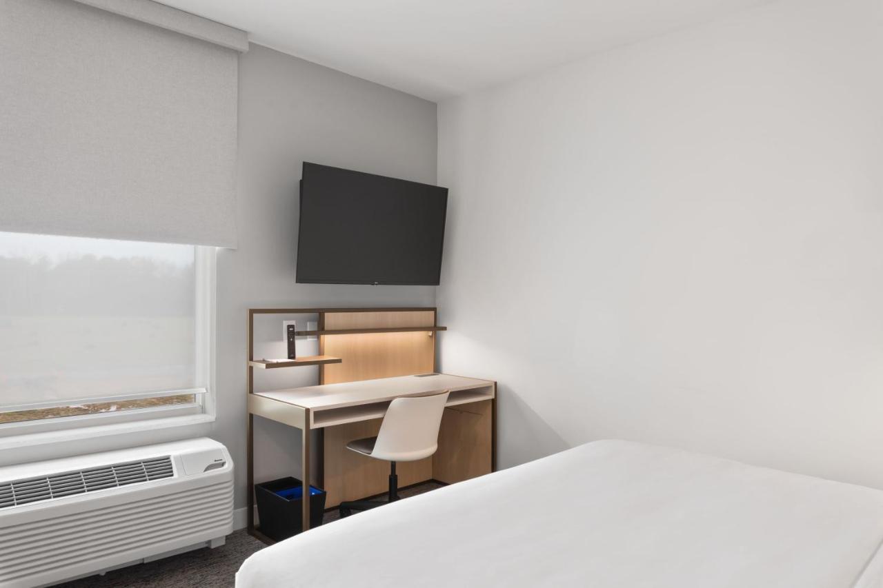 Towneplace Suites By Marriott White Hall Экстерьер фото