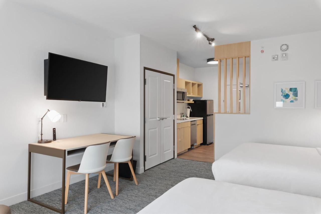 Towneplace Suites By Marriott White Hall Экстерьер фото