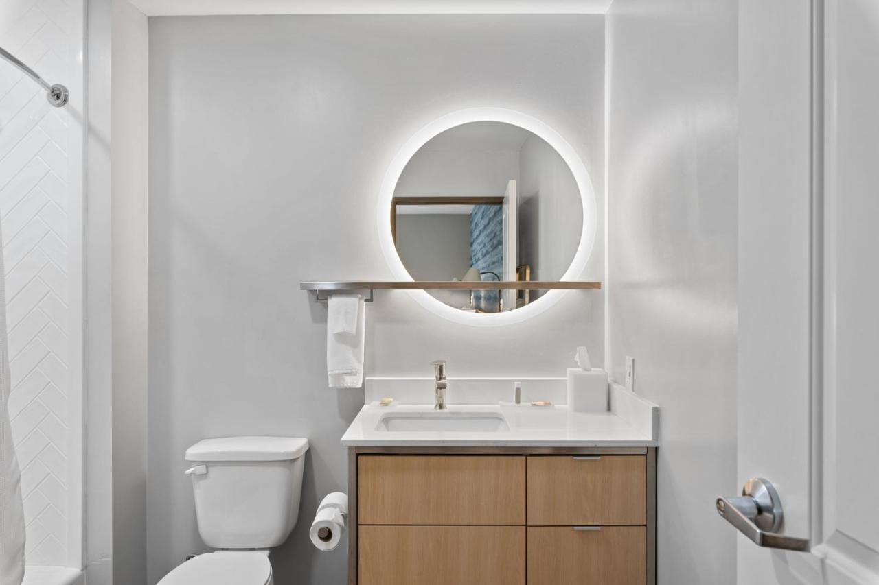 Towneplace Suites By Marriott White Hall Экстерьер фото